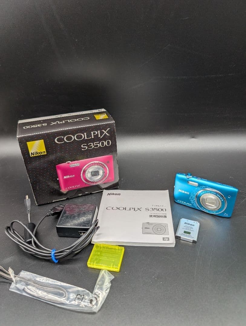【美品】Nikon coolpix S3500 デジタルカメラ ブルー