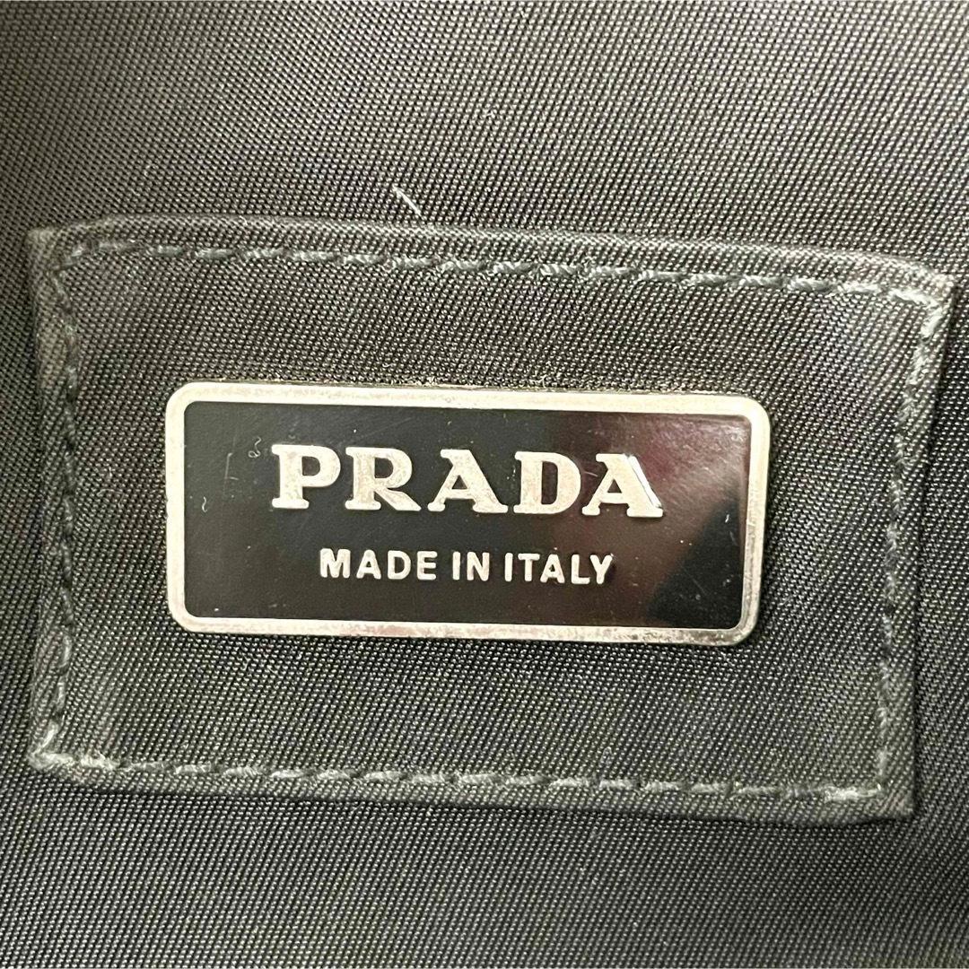 てらプラダ　三角ロゴ　ナイロン　ボディバッグ　ブラック