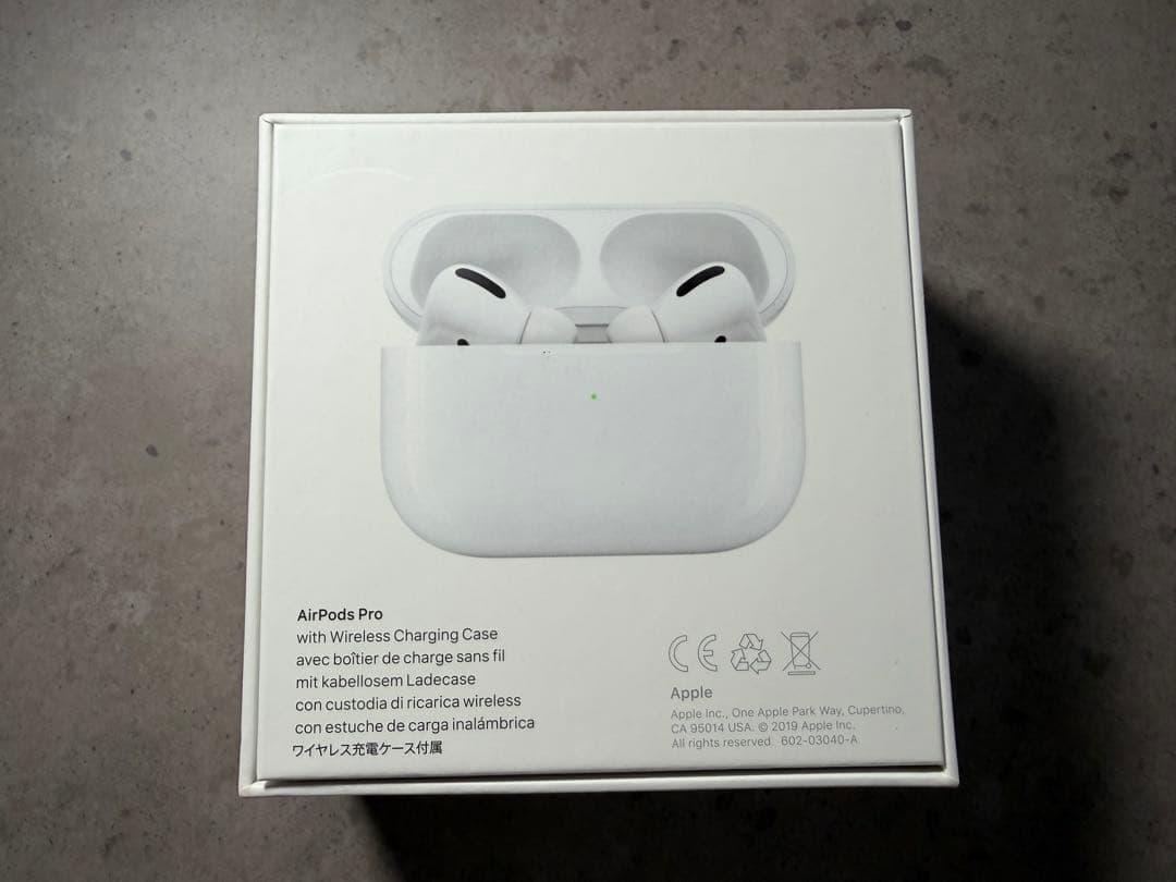 美品 AirPods PRO 第1世代　ケース付き