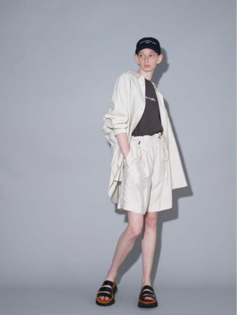 sacra サクラ　SANDWASH SILK SHORT