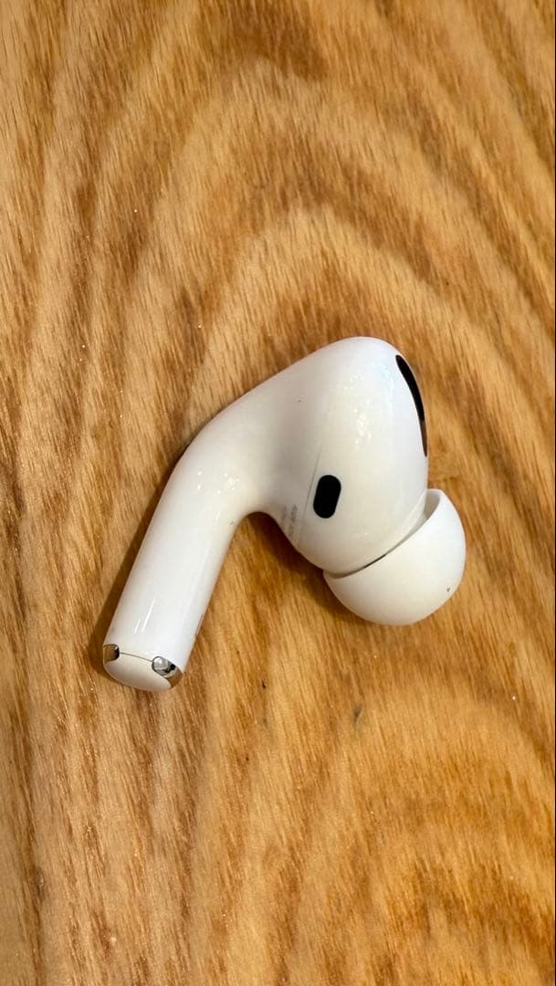 AirPods Pro 本体 MagSafe充電ケース付き　右耳無し
