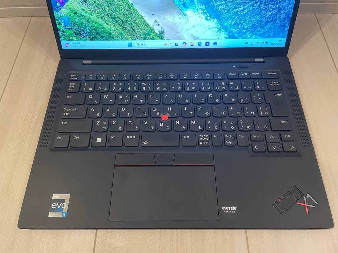 Lenovo X1 Carbon Gen10 i5 12世代 Office