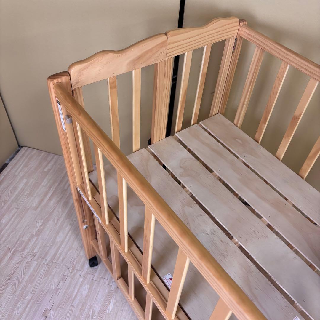 除菌清掃済　☆美品☆　大和屋　パタン　折りたたみミニベビーベッド　すのこ　完品