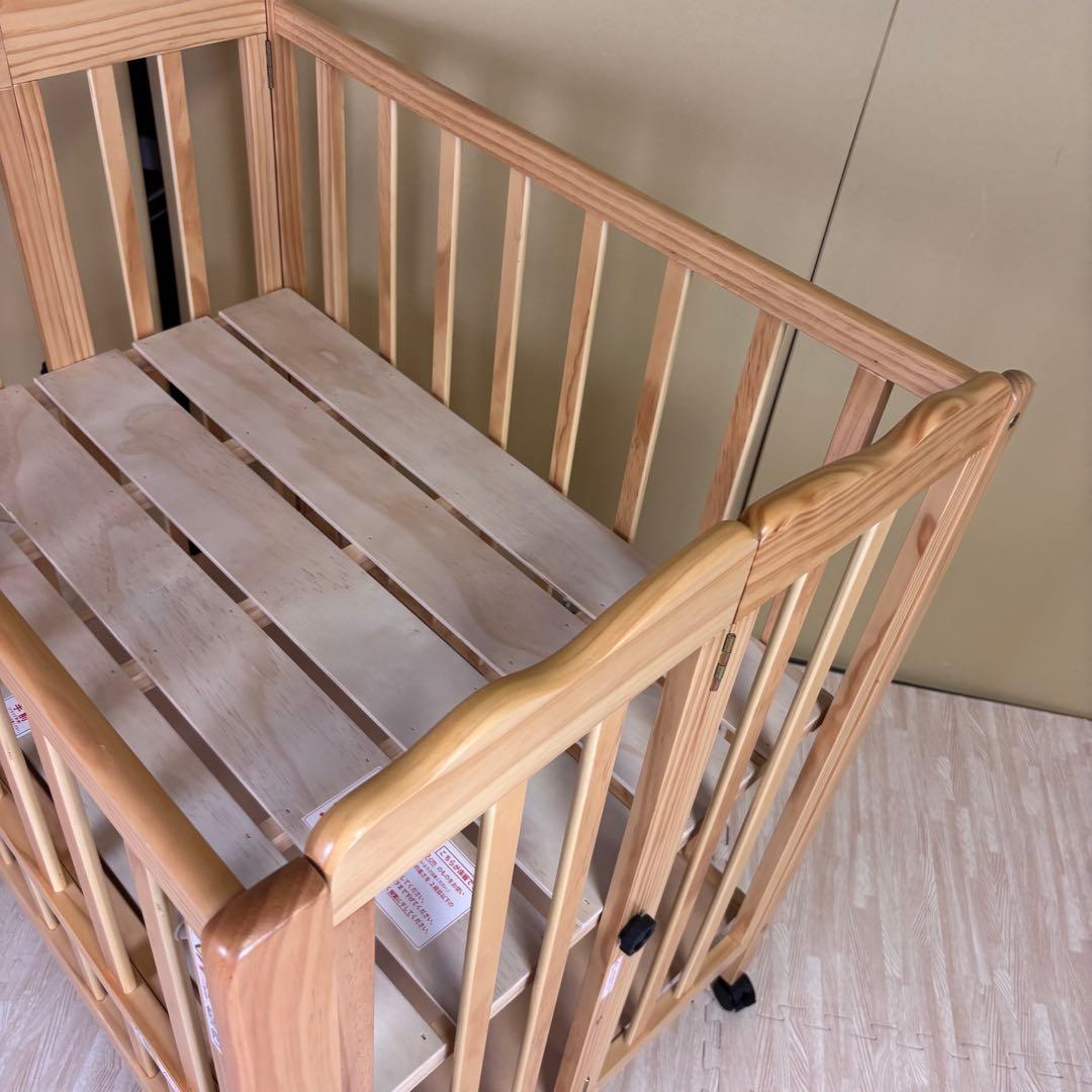 除菌清掃済　☆美品☆　大和屋　パタン　折りたたみミニベビーベッド　すのこ　完品