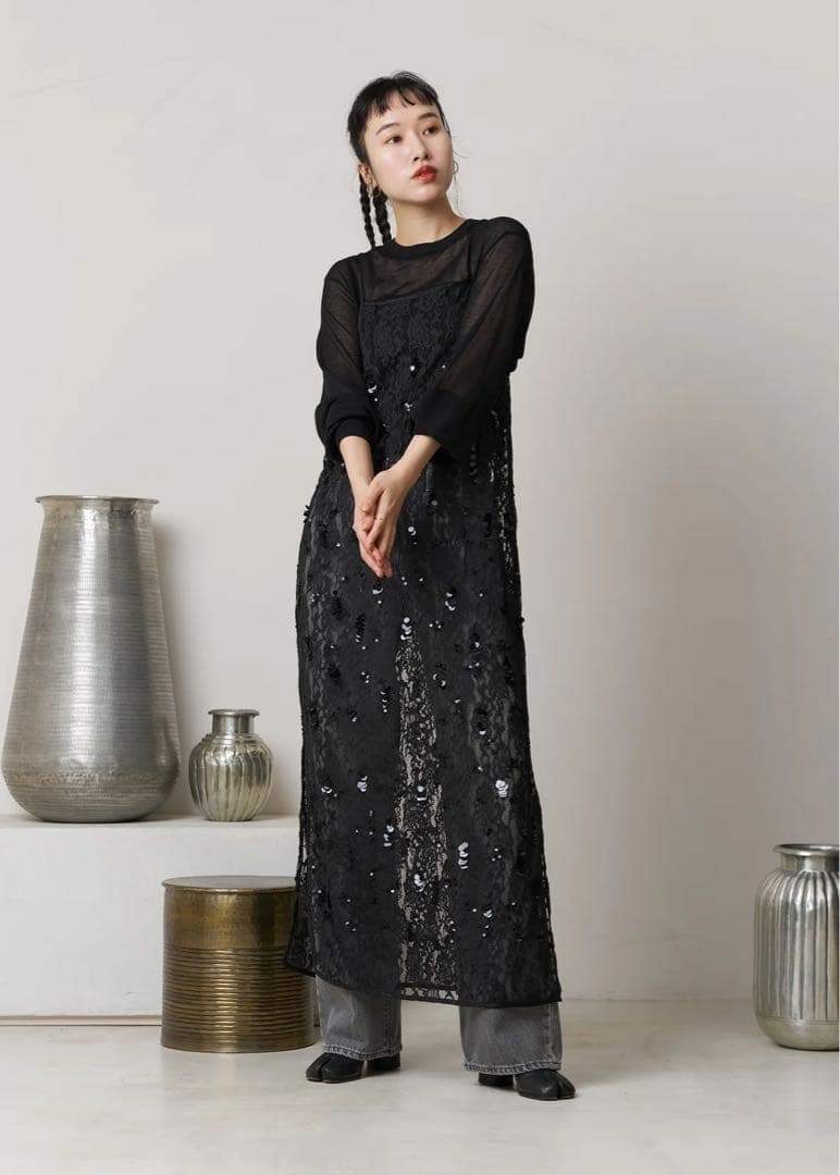 sara mallika スパンコールキャミワンピース