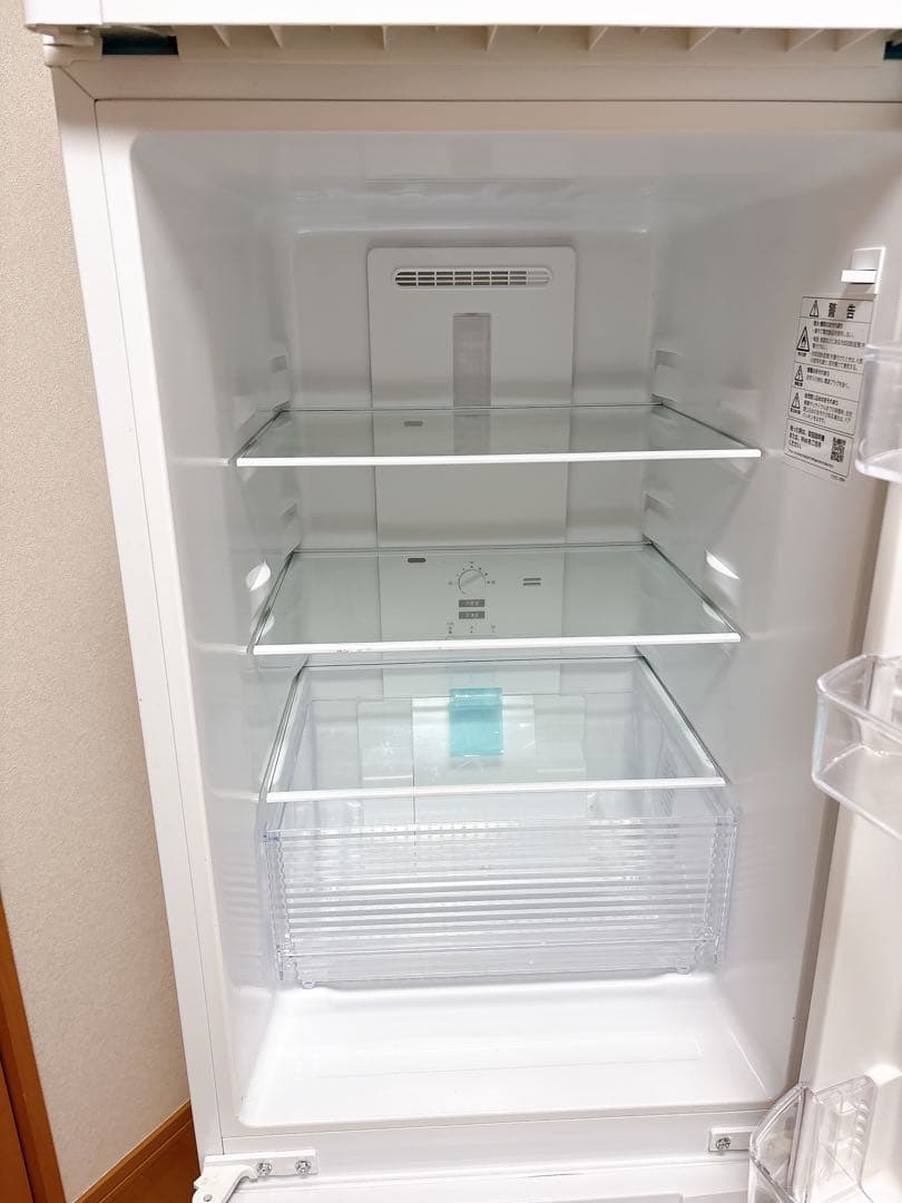 シャープ 冷蔵庫 幅49.5cm 179L SJ-D18P-W