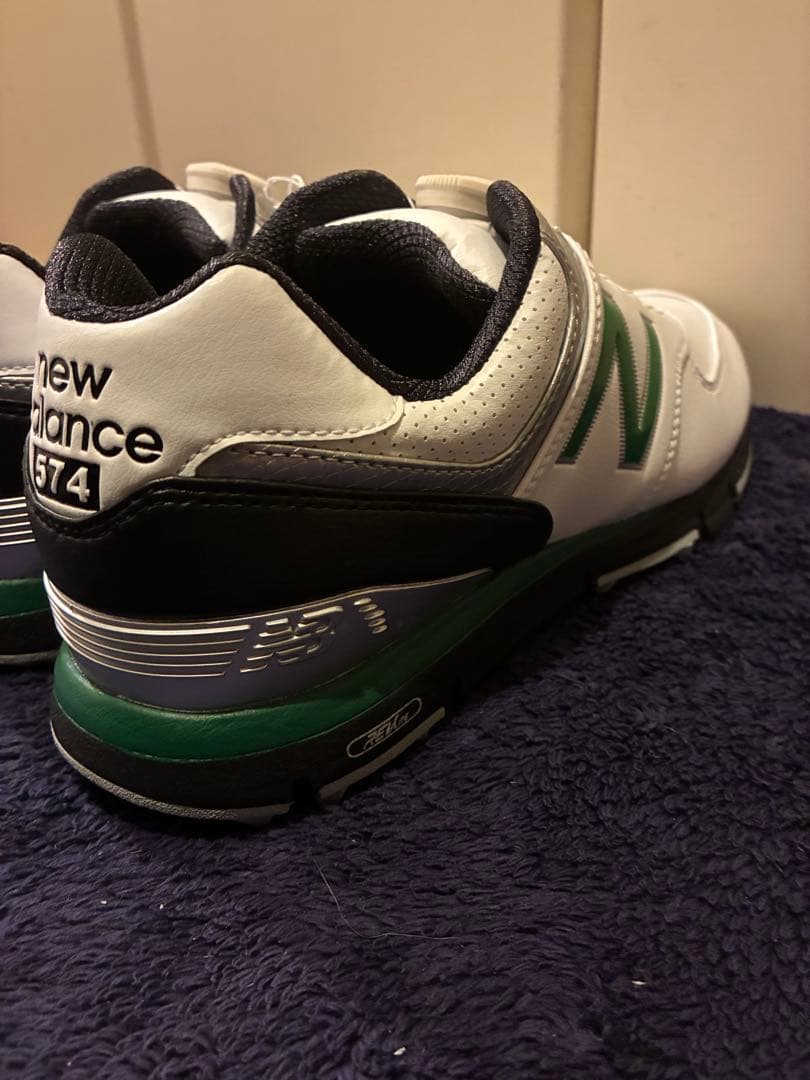 極美品NEW BALANCE MGB574 ゴルフシューズ シロ 26 boa