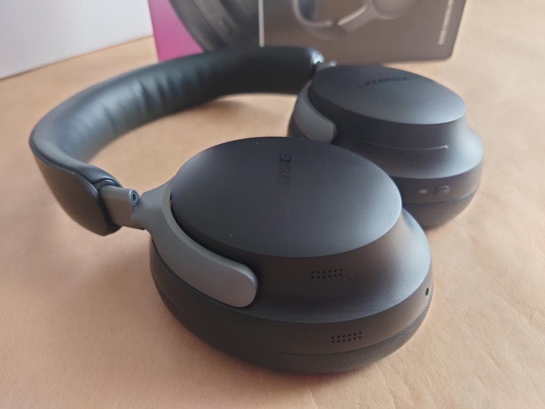 (美品) Bose QuietComfort Ultra ワイヤレスヘッドホン