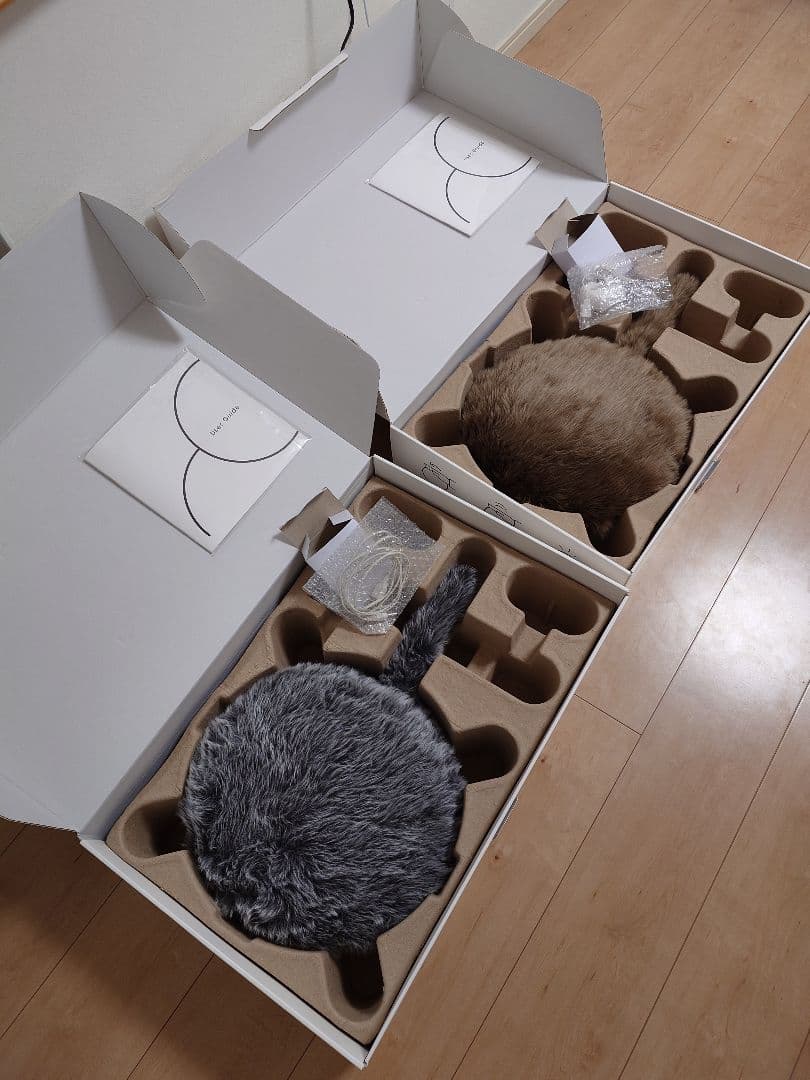 クーボ Qoobo ２頭セット ユカイ工学 ペットロボット しっぽクッション