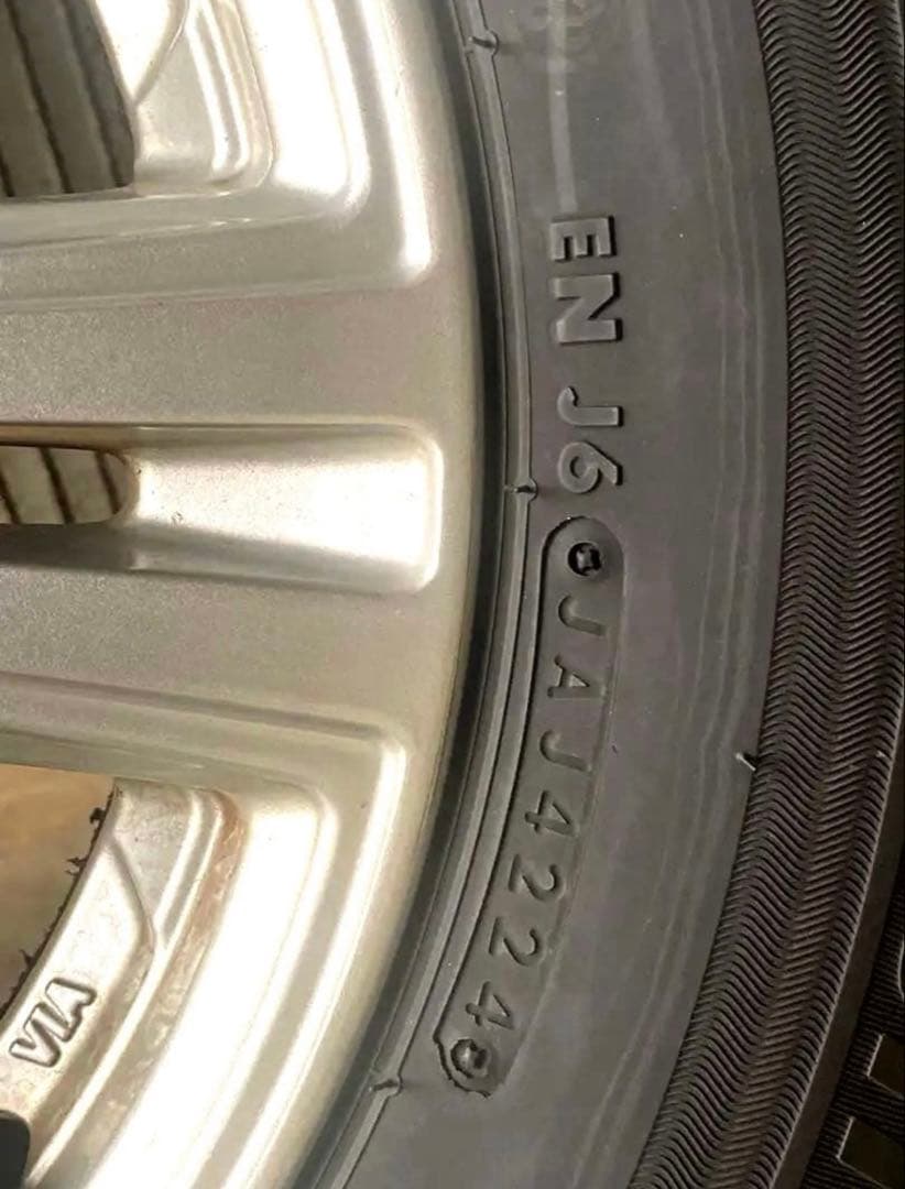 【Y 】2024年製ブリザック VRX3スタッドレス＋ホイール4本セット