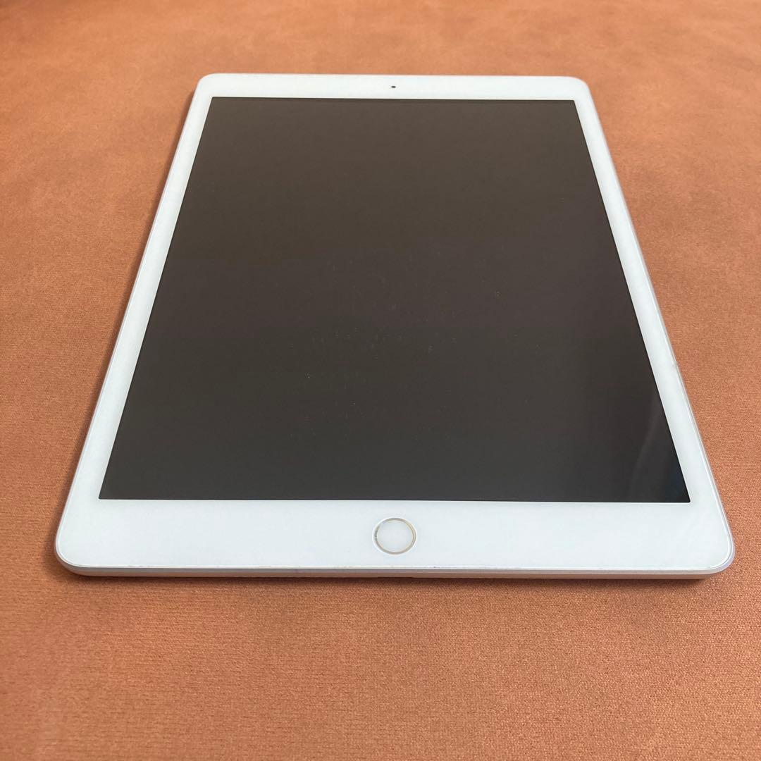 360【早い者勝ち】iPad8 第8世代 32GB WIFIモデル☆