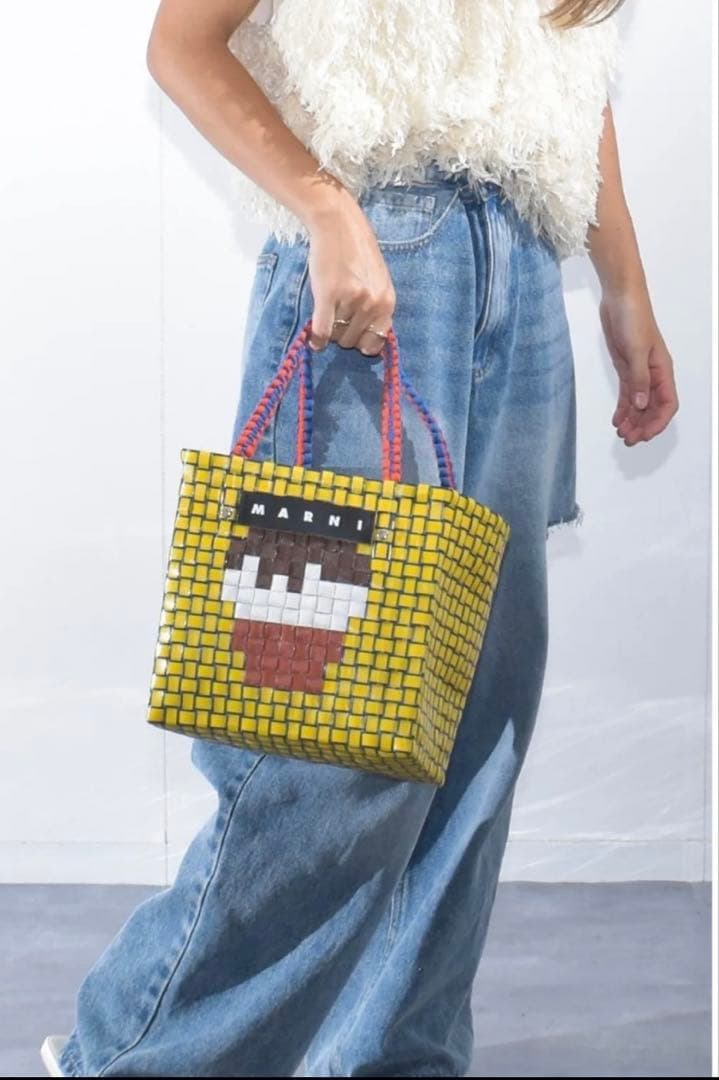 未使用　マルニ かごバッグ MARNI