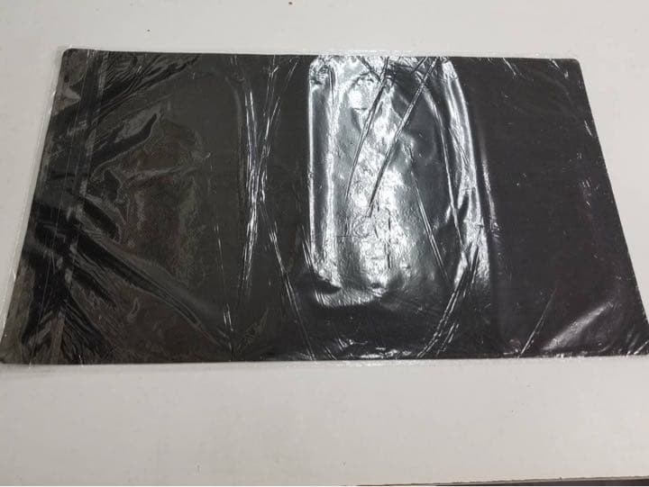 遊戯王 公式 プレイマット 守護天霊ロガエス