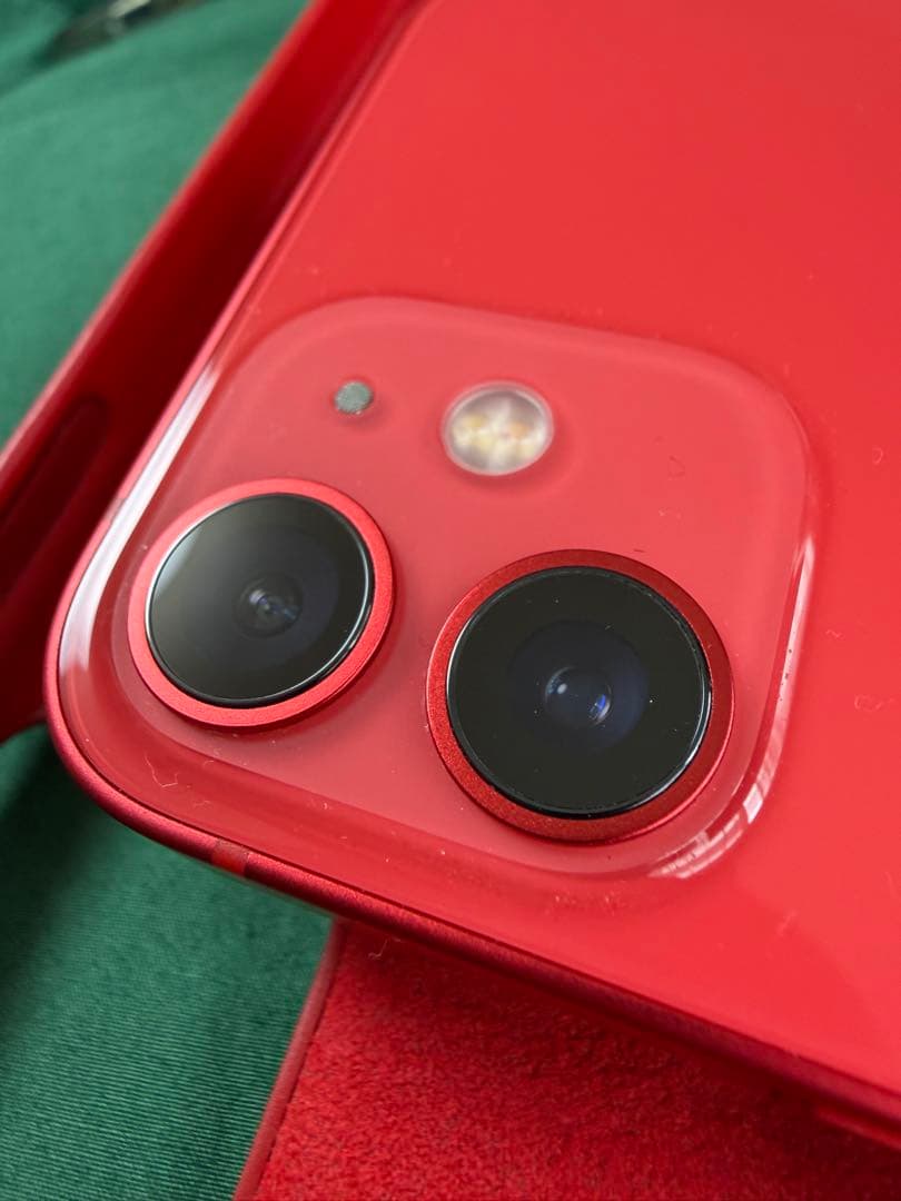 Apple iPhone 11mini本体 + ケース