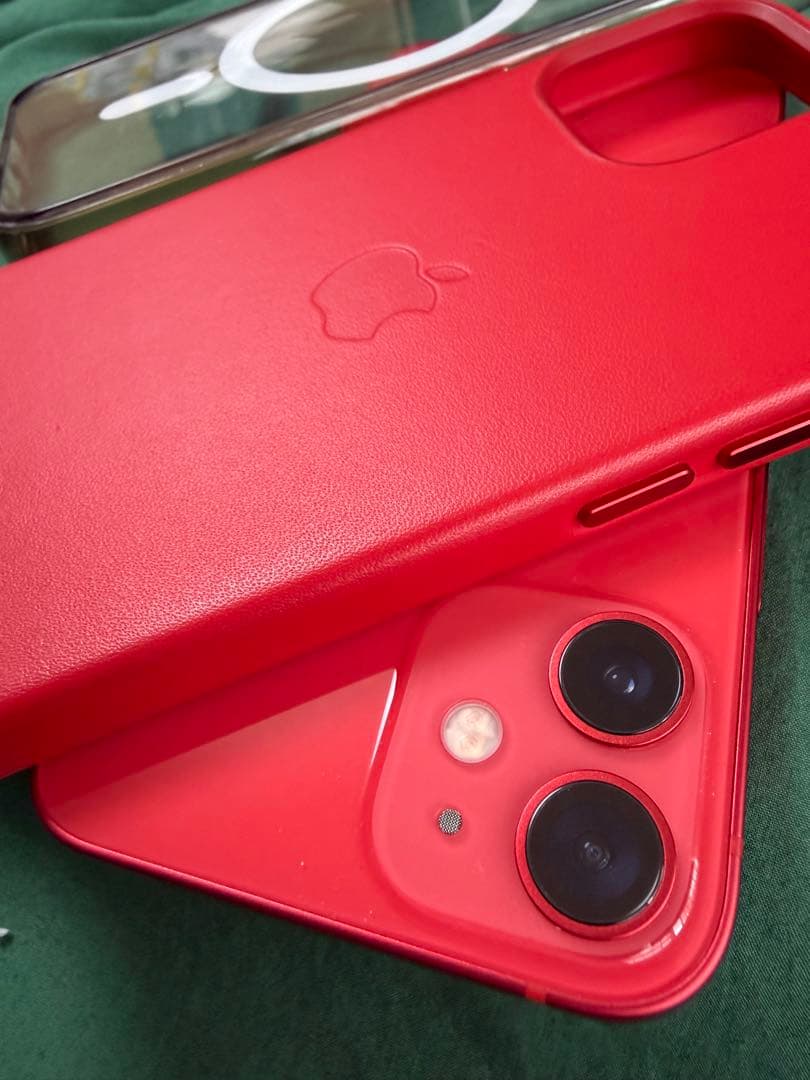 Apple iPhone 11mini本体 + ケース