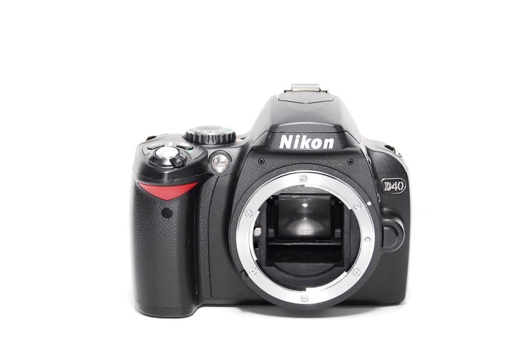 ☘️ショット数4797枚☘️Nikon D40 新品同様　初心者におすすめ！