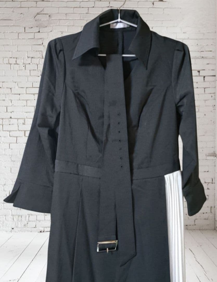 overE　オーバーイー　シャツプリーツワンピース　96　チャコール　新品