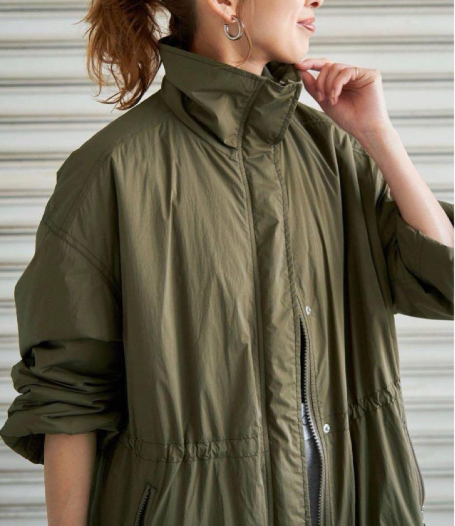 新品タグ付 Spick and Span 撥水パディングコート カーキ 36