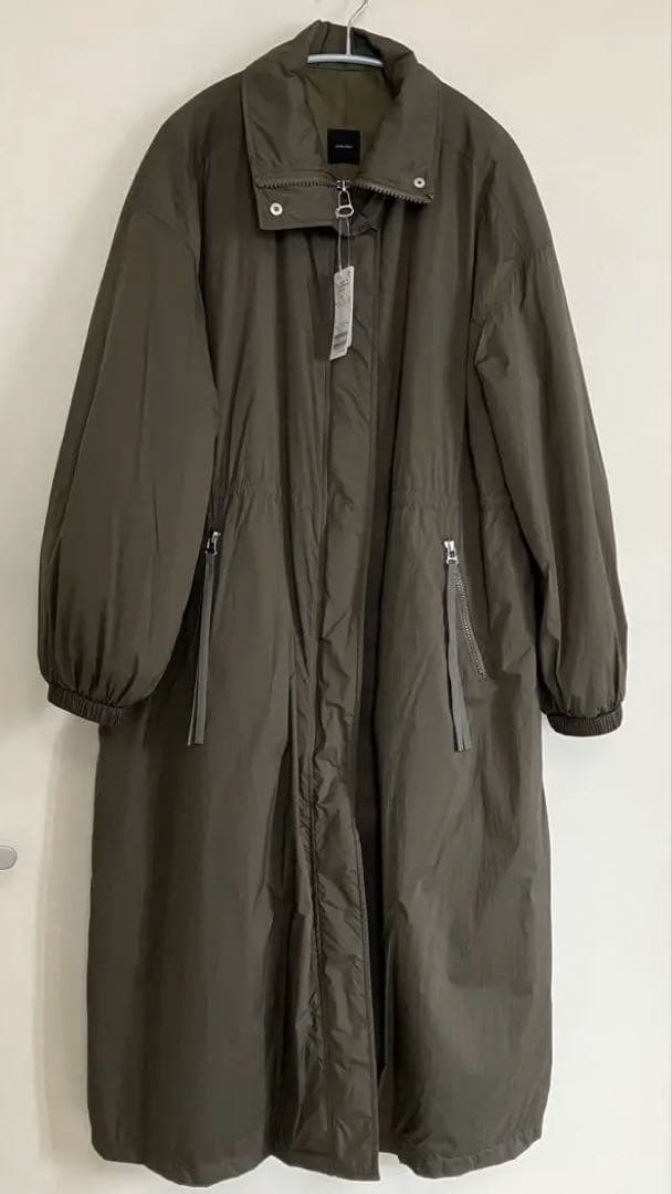 新品タグ付 Spick and Span 撥水パディングコート カーキ 36