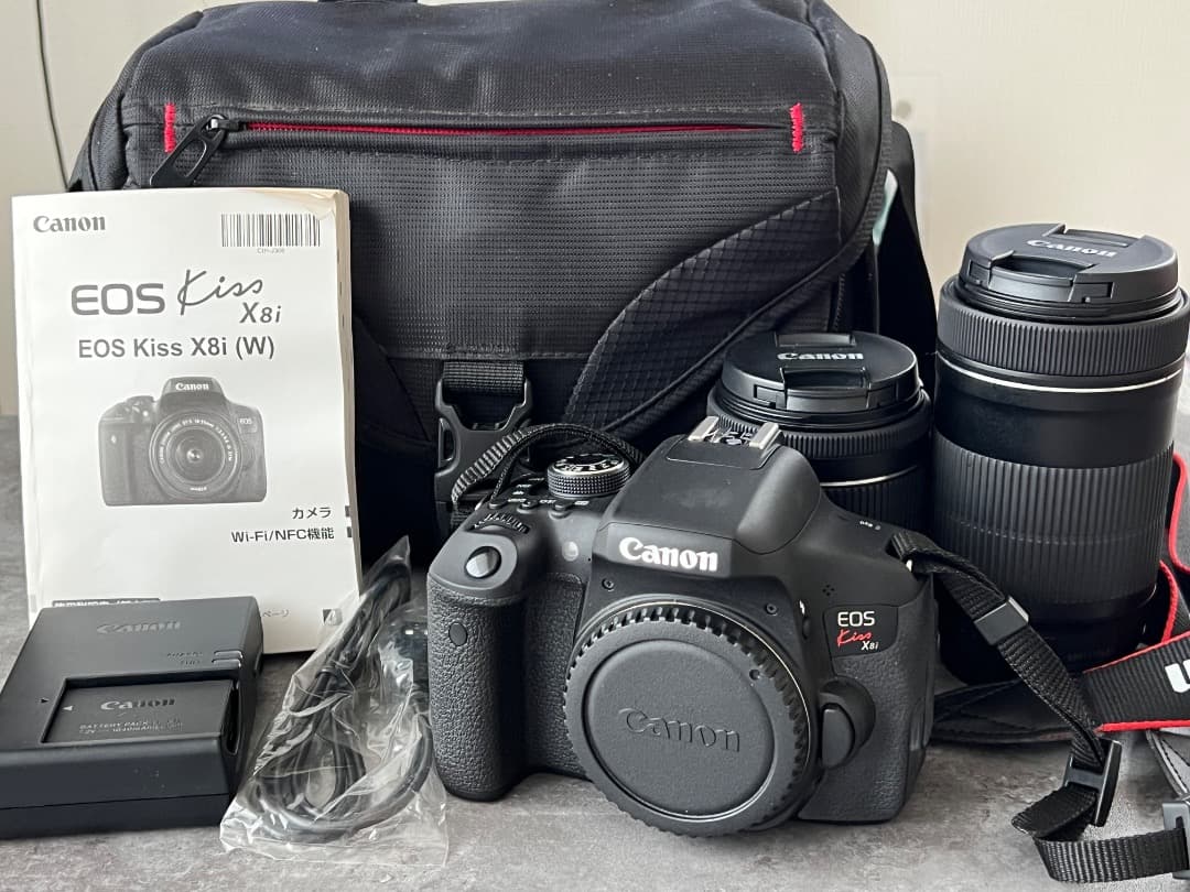 Canon EOS KISS X8i（W）