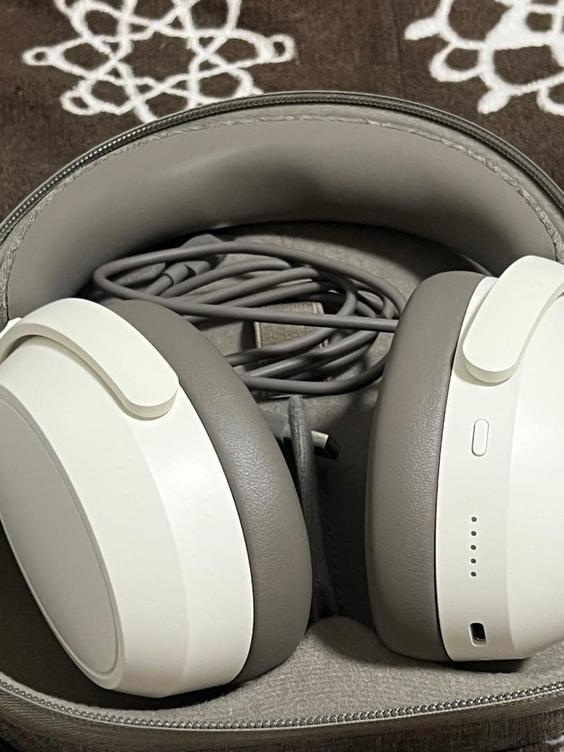 Sennheiser ワイヤレスヘッドホンMOMENTUM 4 Wireless