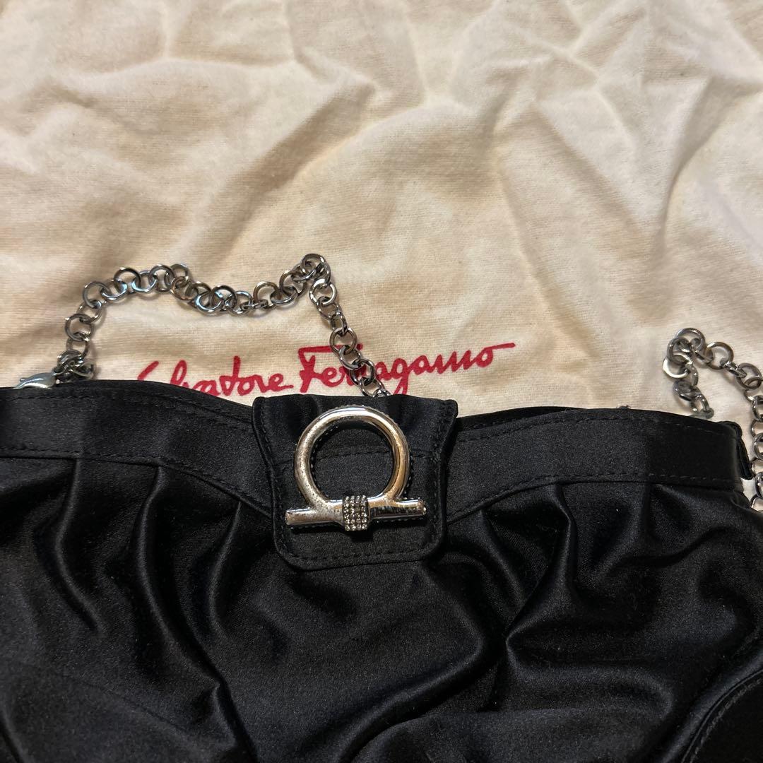 Salvatore Ferragamo ブラック クラッチバッグ