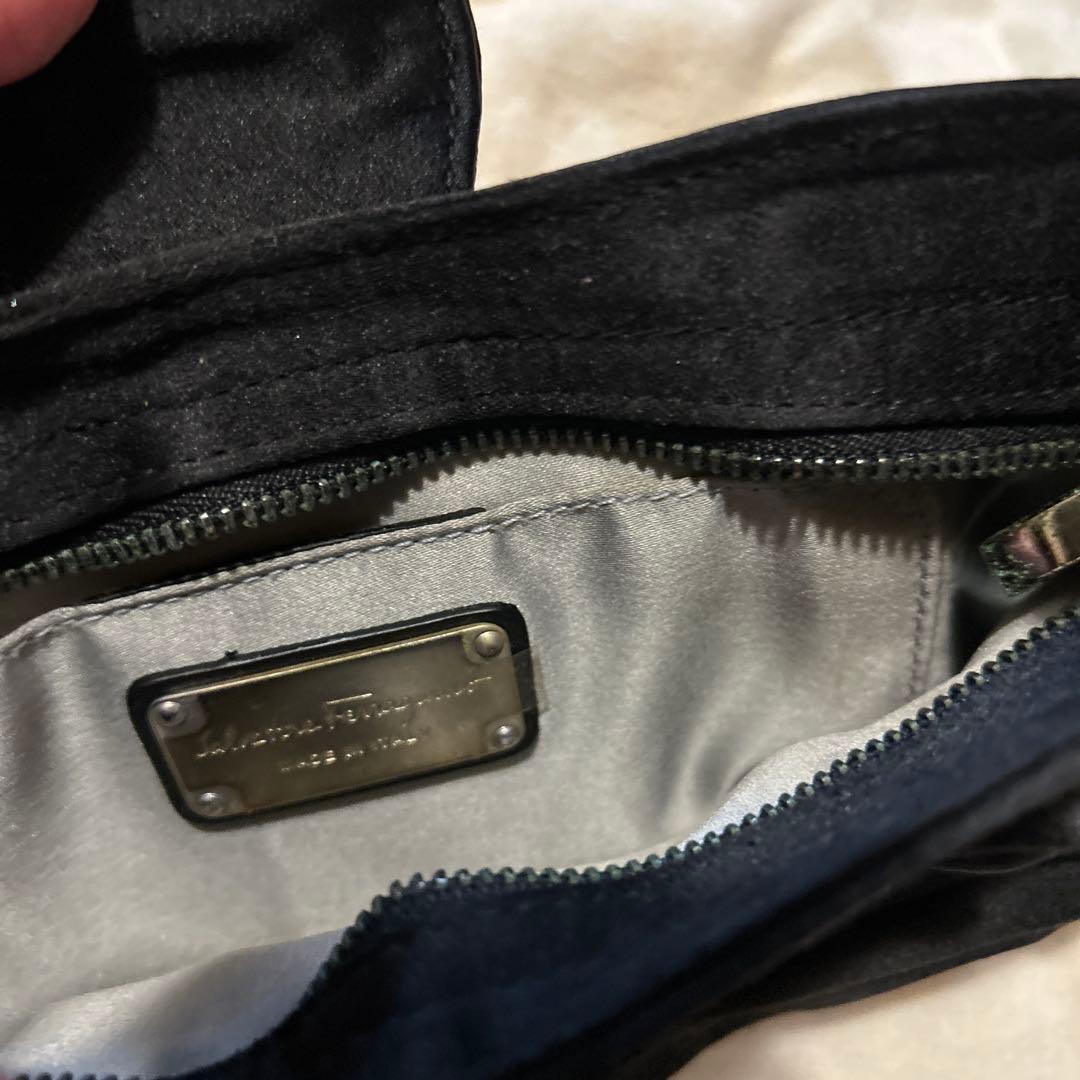 Salvatore Ferragamo ブラック クラッチバッグ
