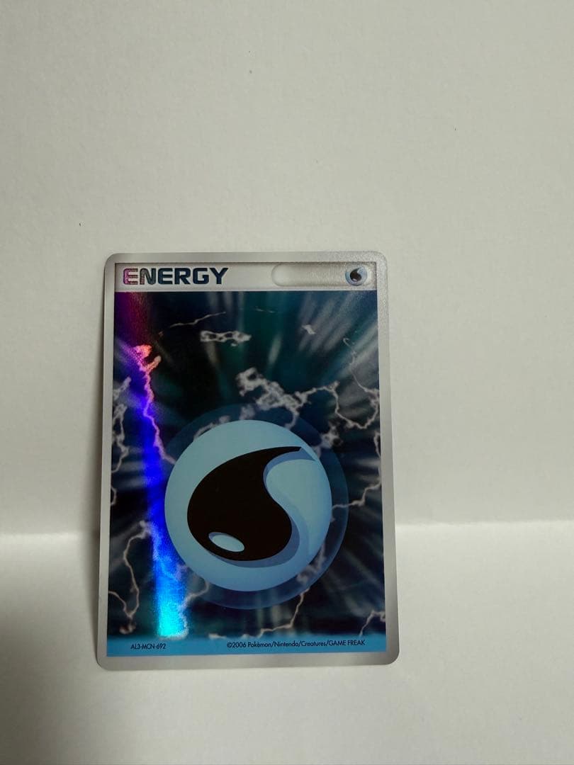 ポケモンカード基本エネルギー　ホロン