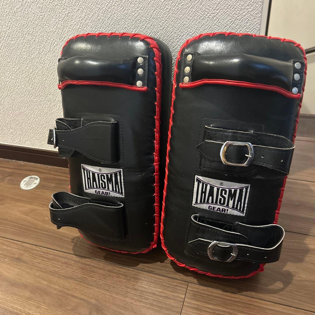 THAISMAI (タイサマイ) キックミット 黒に赤ライン2個セット