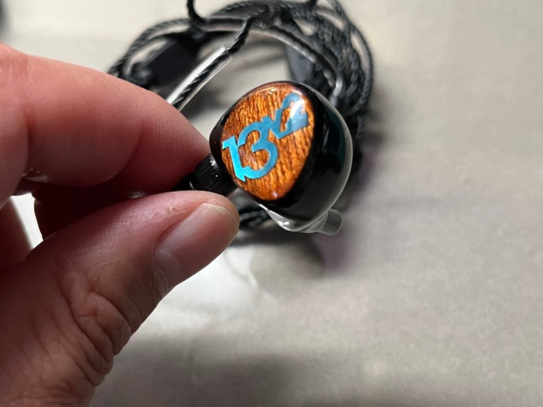 JH AUDIO JH13V2 PRO ユニバーサル版