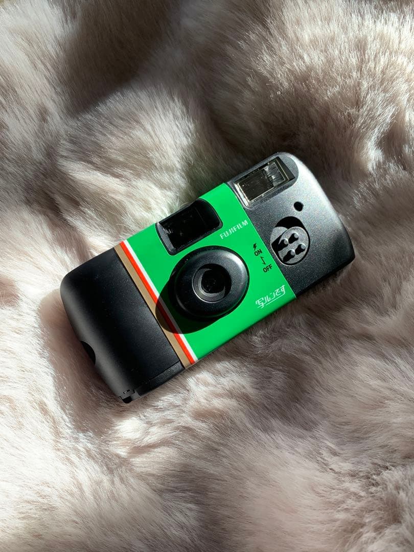 まるごと写ルンです。~現在の東理紗はどうしているのか~（一点もの）