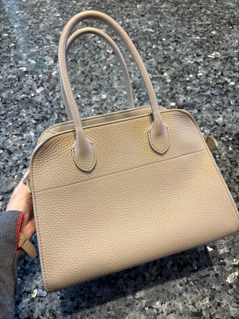 sunset 様⭐︎THE ROW⭐︎マルゴー10⭐︎ダークトープ⭐︎極美品