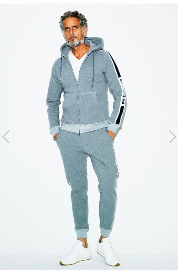 【限定】1piu1uguale3セットアップＬ 定価77000 soldout品