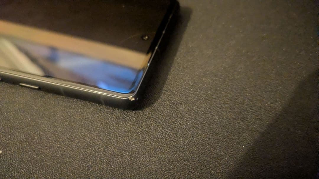 スマートフォン本体 画面不良あり