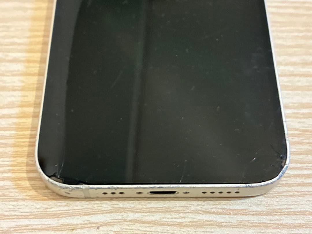 iPhone13 128GB 画面割れ 背面割れ有 カメラFaceID可