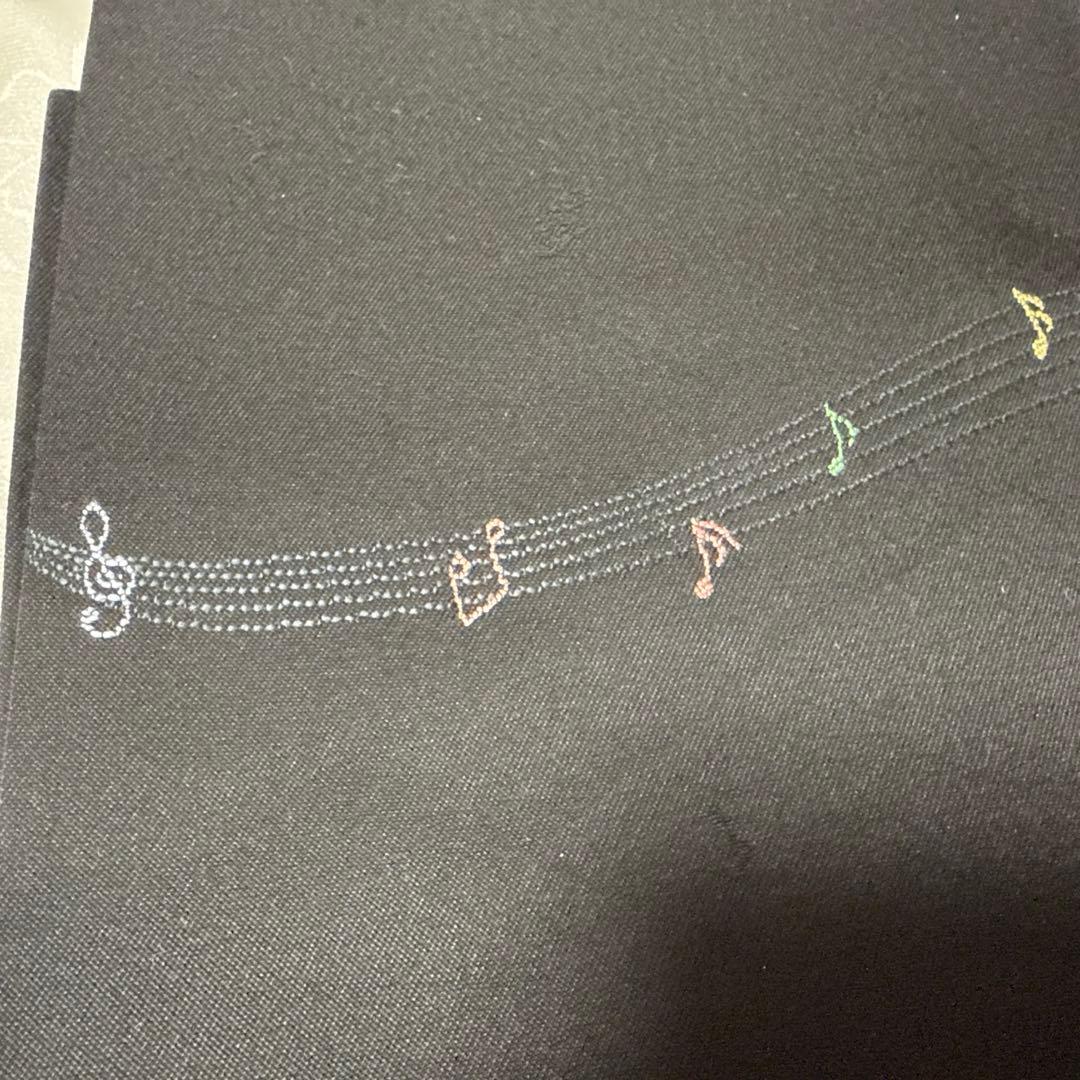仕立上がり九寸六通名古屋帯　黒地　ピアノ　鍵盤　カラフル　音符　未使用品