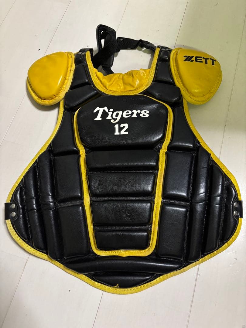 阪神タイガース浅井選手ZETT キャッチャー用プロテクターセット