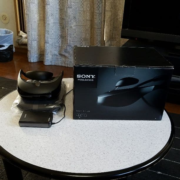 ヘッドマウントディスプレイ　HMZ-T3