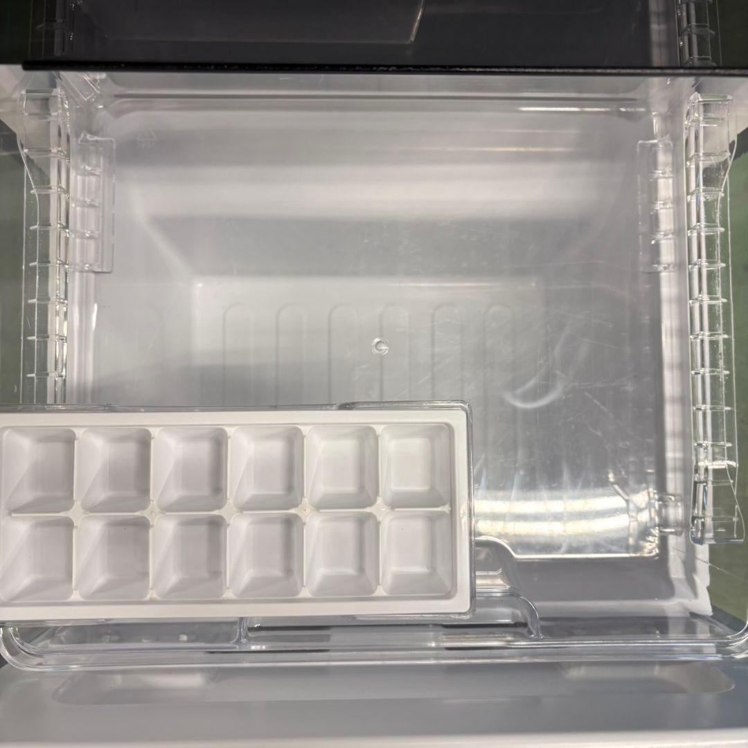 665 関東配送無料　東京発　SHARP　ガラスパネル　冷蔵庫　一人暮らし