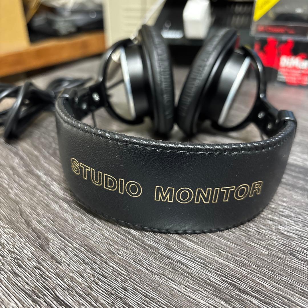 【消耗品交換済】Sony MDR-CD900ST 密閉型モニターヘッドホン