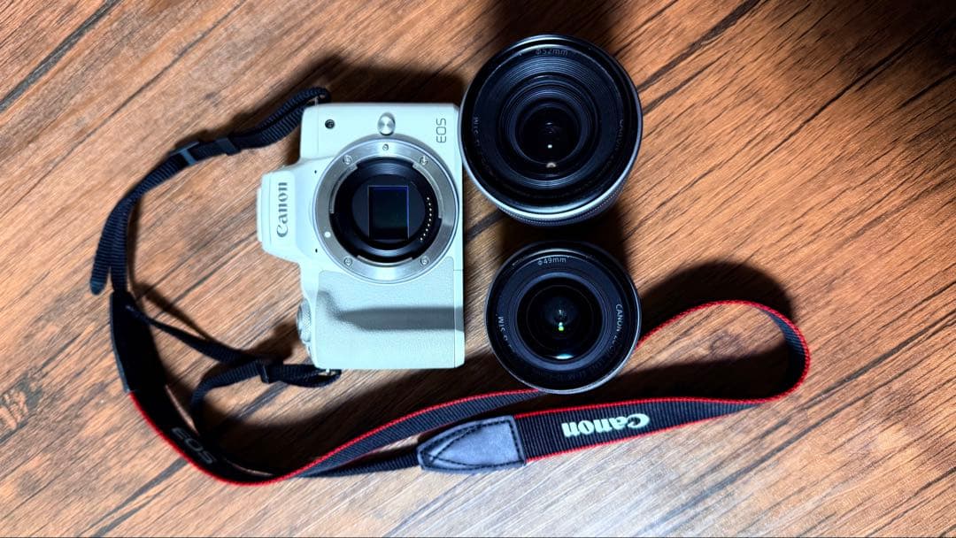 Canon EOS ミラーレス一眼カメラ レンズ2本付き