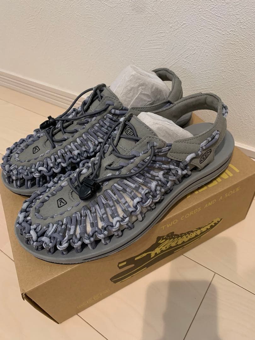 【新品未使用】KEEN Uneek サンダル グレー　size27.5
