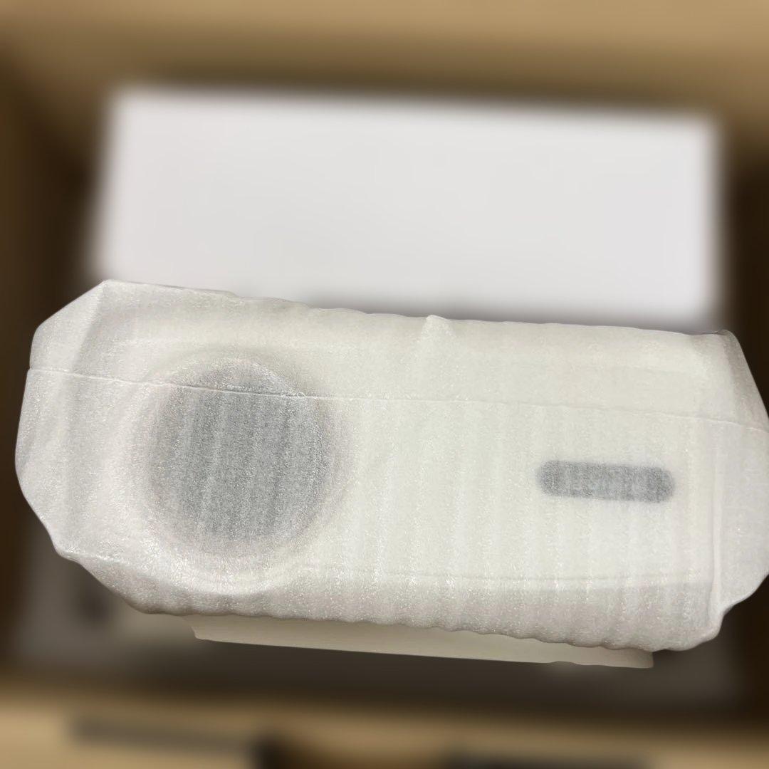 261527プロジェクター 家庭用 L02