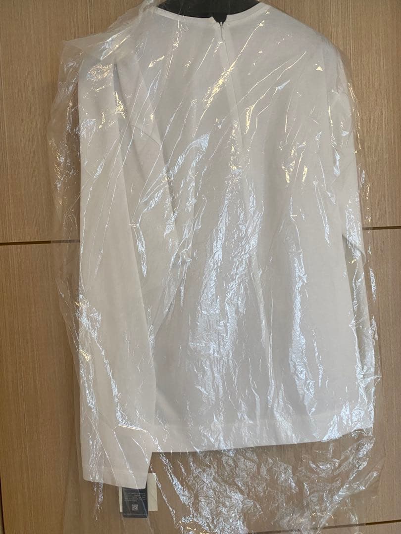 ⭐︎値下げ⭐︎新品未使用deres first class ロングスリーブ Tシャツ