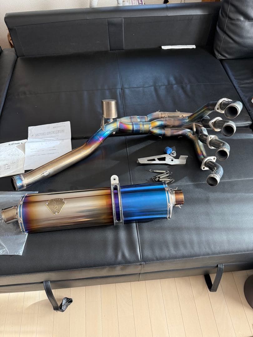 ZX-14R アールズギア　シングル　フルエキマフラー　車検対応　フルチタン