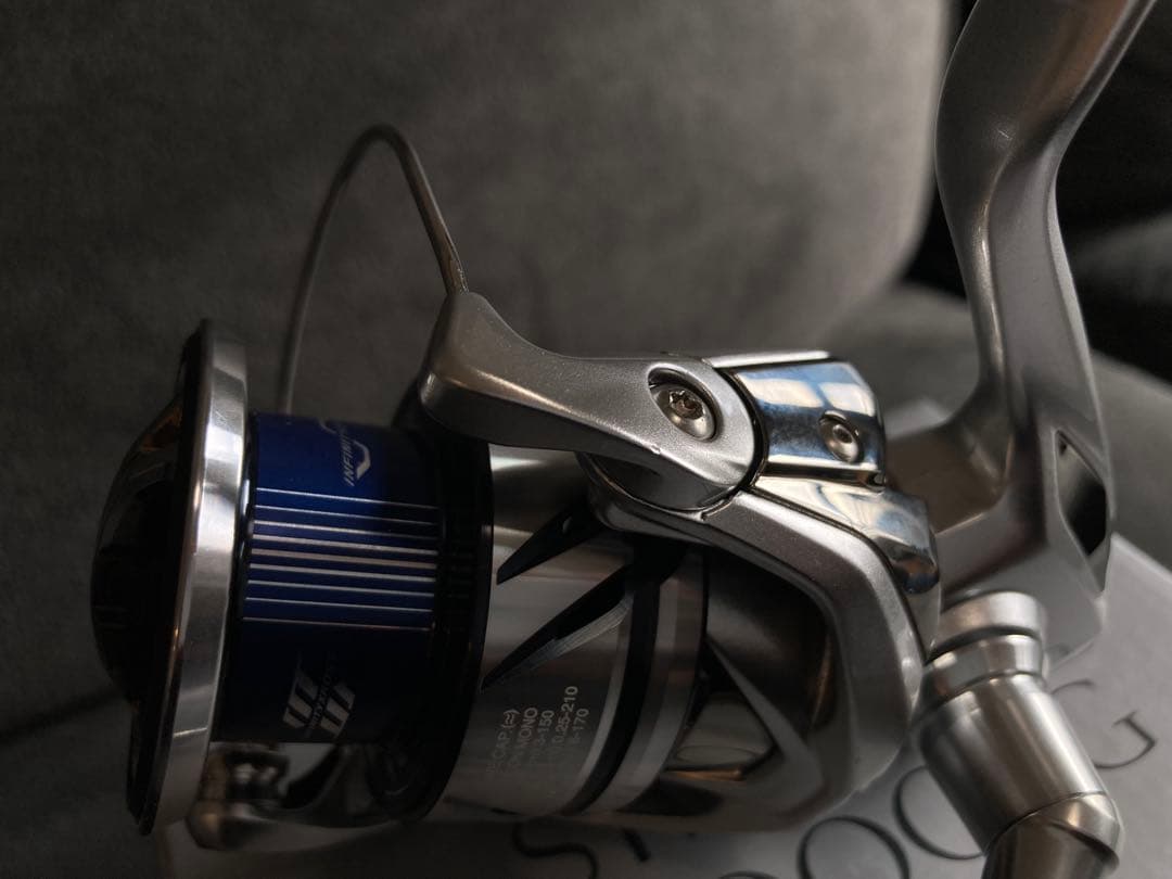 新品同様 シマノ(SHIMANO) 23 ストラディック C3000XG