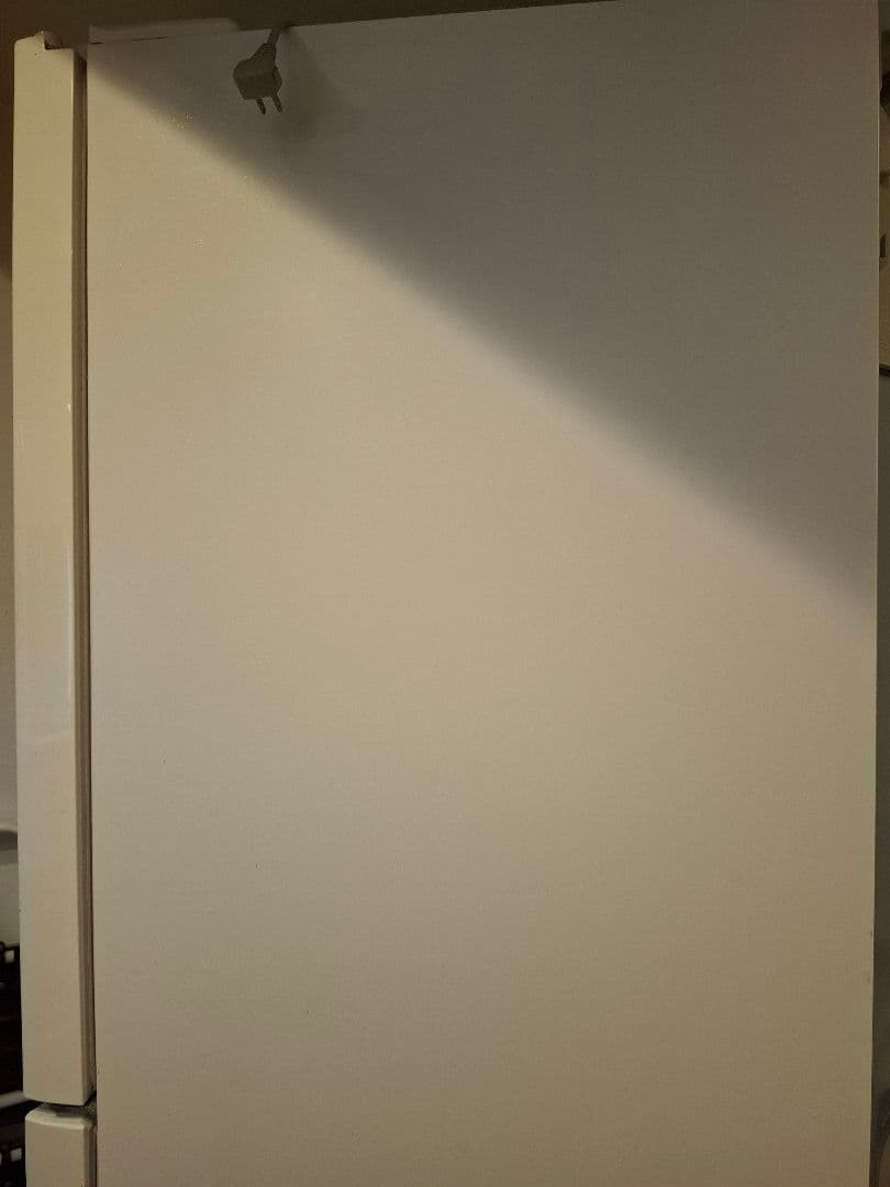 東芝大型冷蔵庫　400L以上　自動製氷　右開き　ガラスパネル