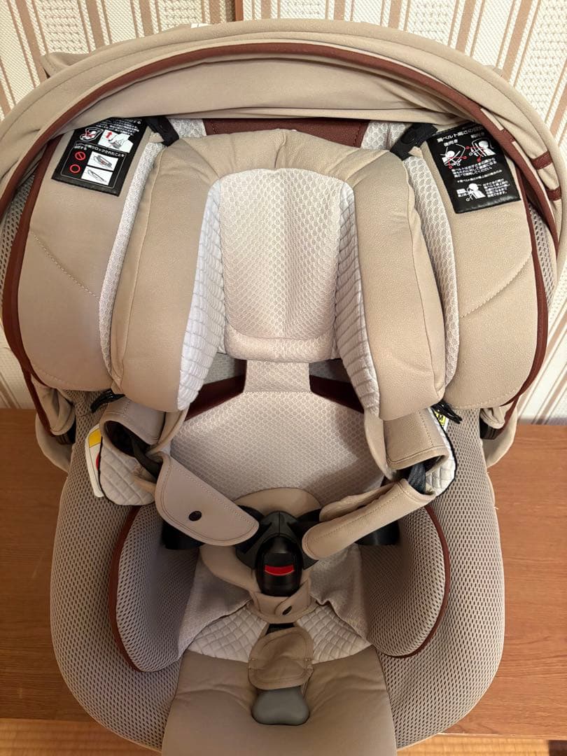 AILEBEBE ベビーシート 回転式 ベージュ