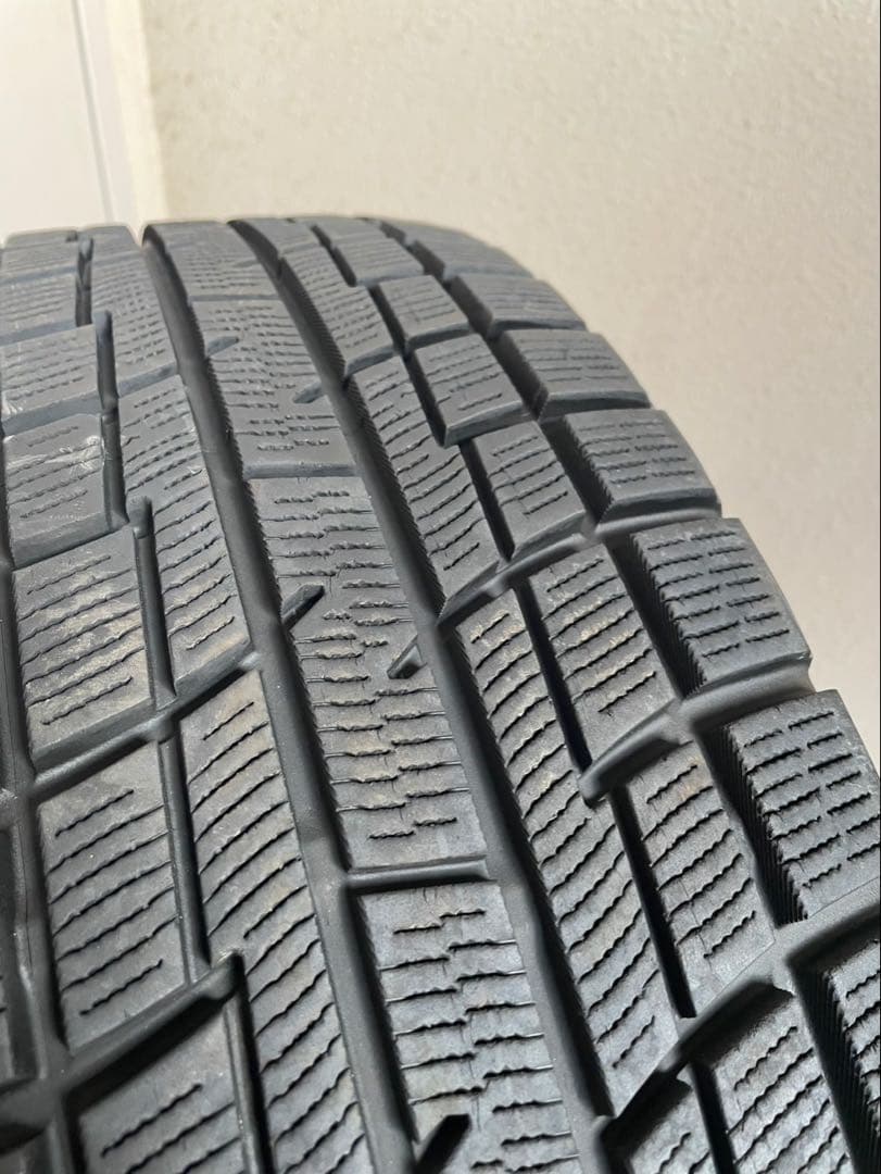 オラフ　PRACTIVA ICE BP0216インチ スタッドレスタイヤ