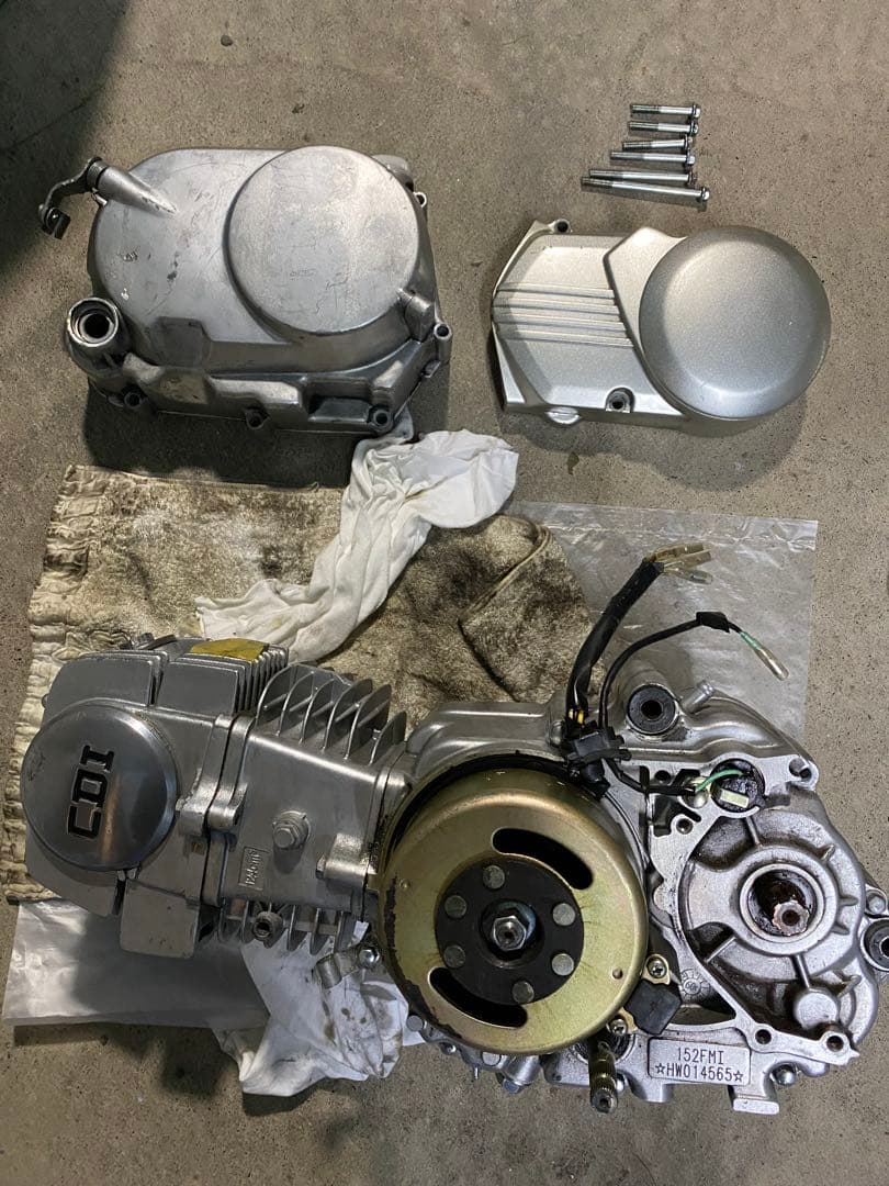 ゴリラ　モンキー　125cc 124cc エンジン